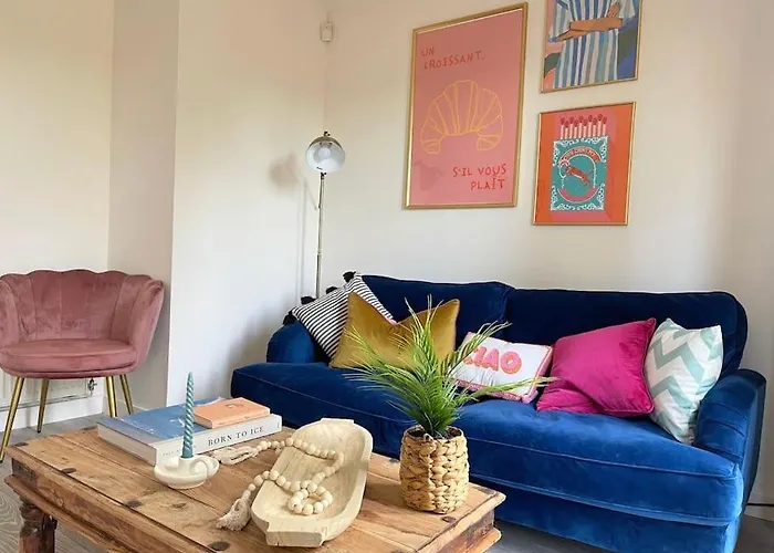 Villa Artistic, Bright & Spacious 3 Bedroom